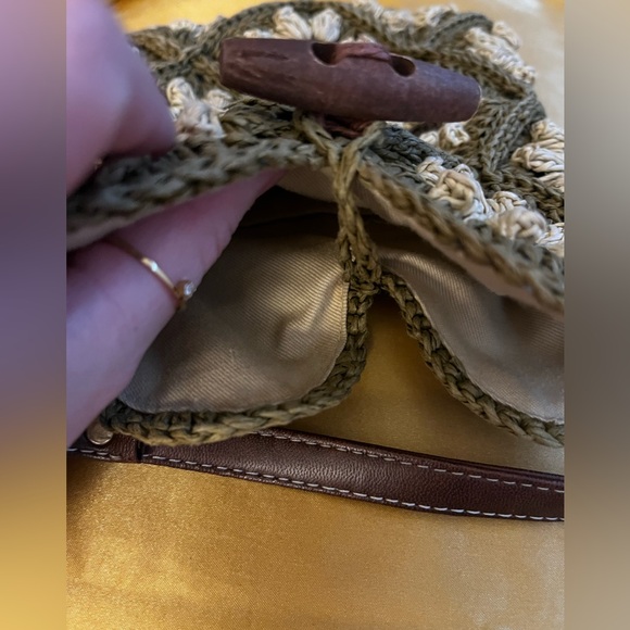 August Brand Crochet Knit Woven Flower Daisy Crossbody Beach Bag Purse Vintage - Picture 3 of 7